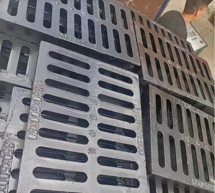 球墨铸铁沟盖板